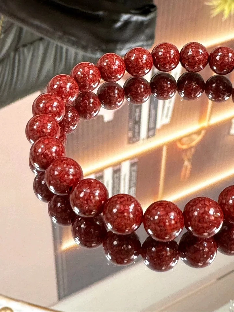 天然辰砂高透晶体手链