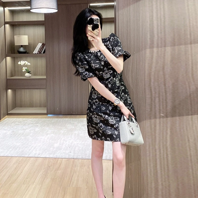 高奢品质 小众设计提花钉珠黑色连衣裙高级感显瘦a字短裙5760