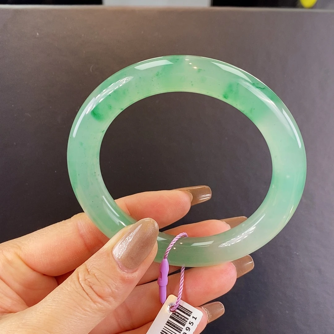 石英质玉手镯未镶嵌非洲翠手镯