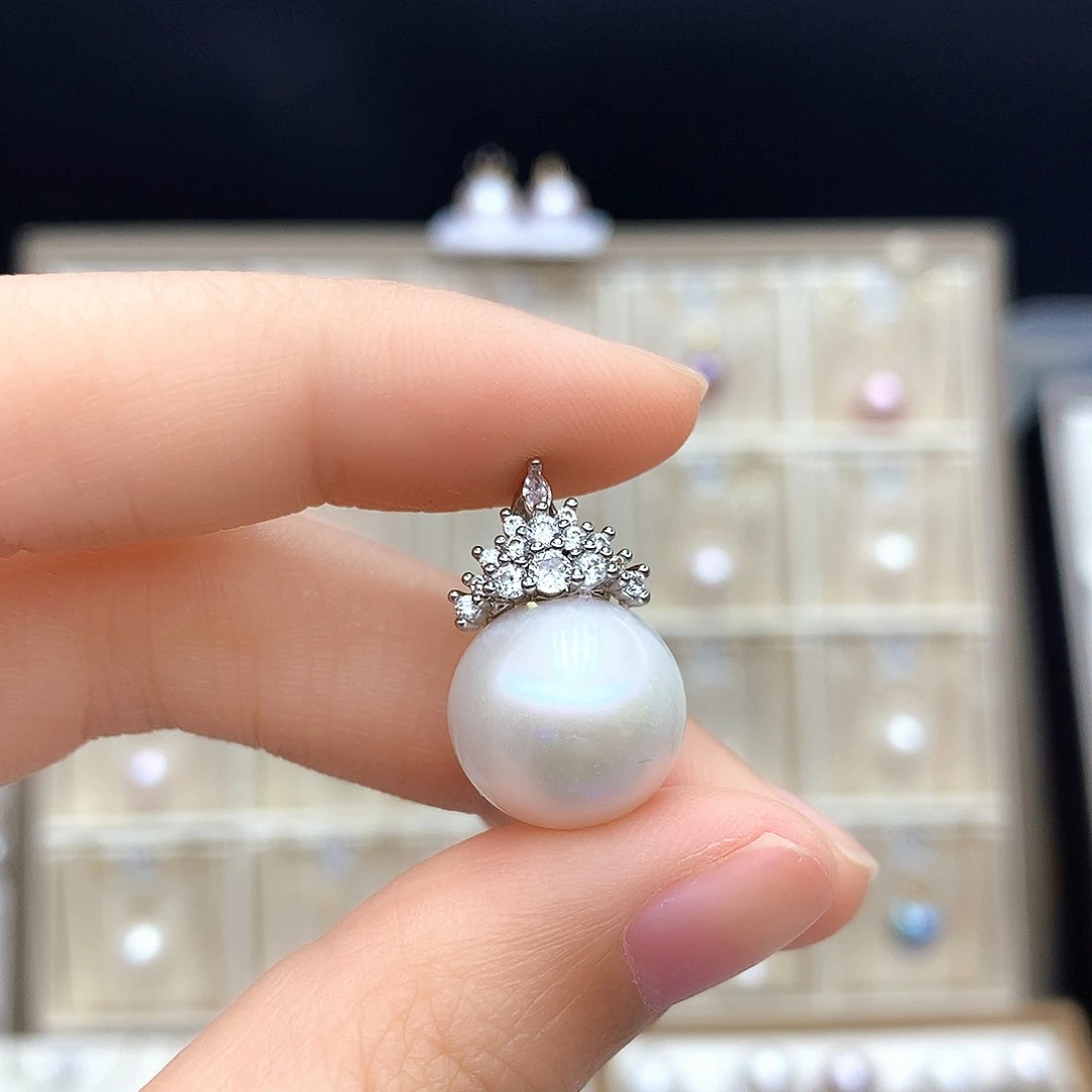 淡水珍珠合金颈饰