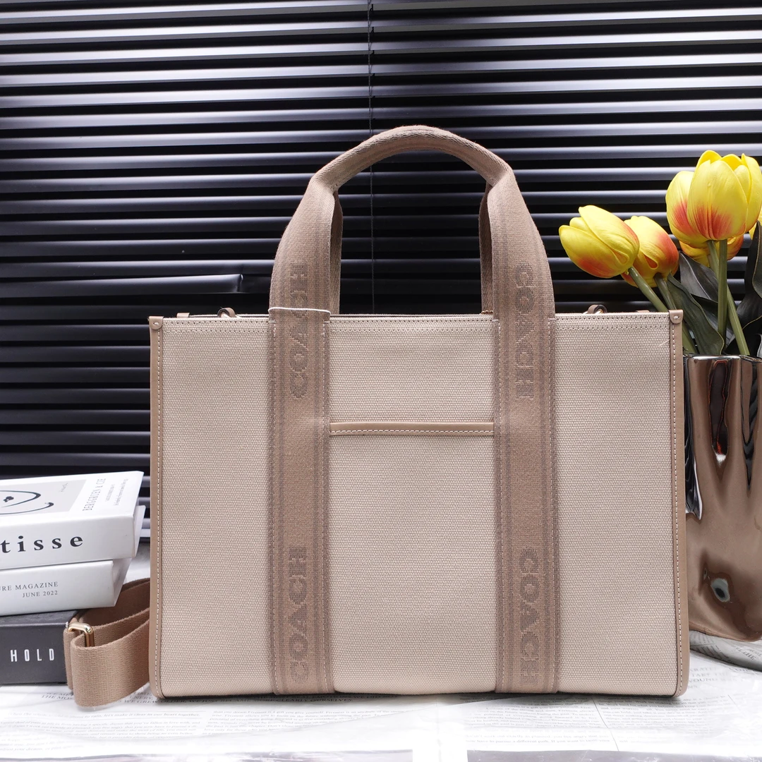 95新 COACH/蔻驰 单肩包/T10340933