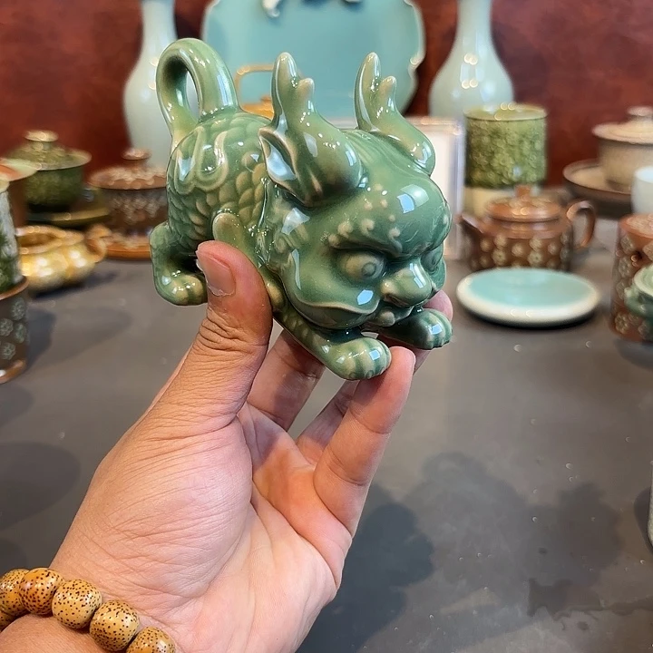 小***花瓷片龙泉青瓷龙泉青瓷