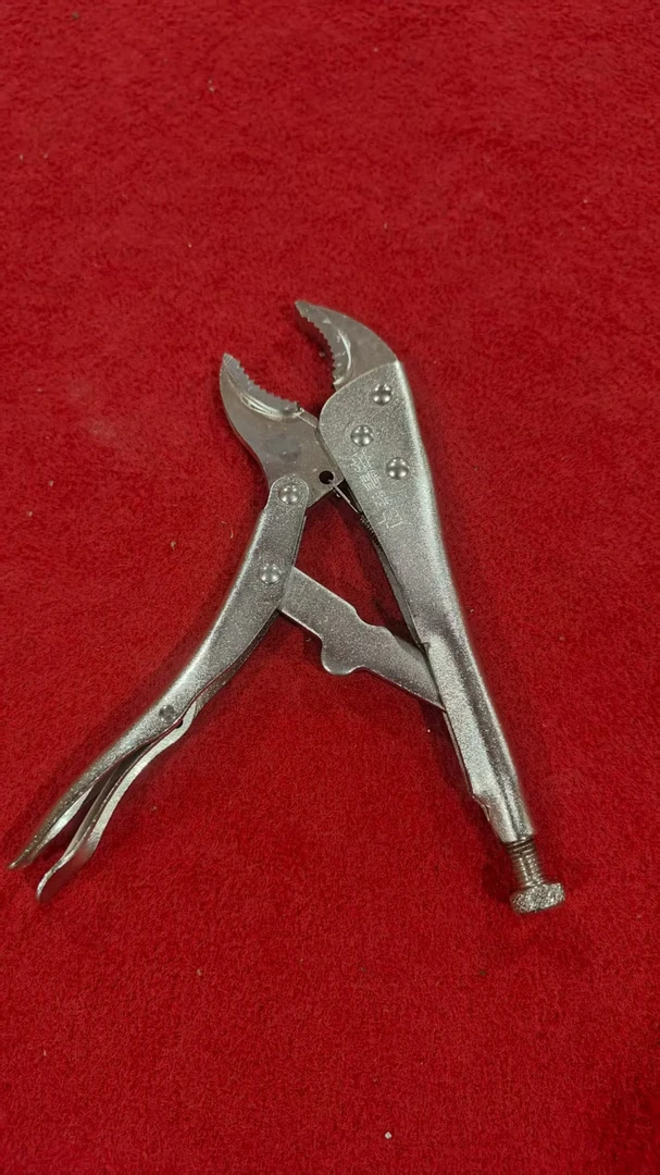 粉丝浮力 大力钳