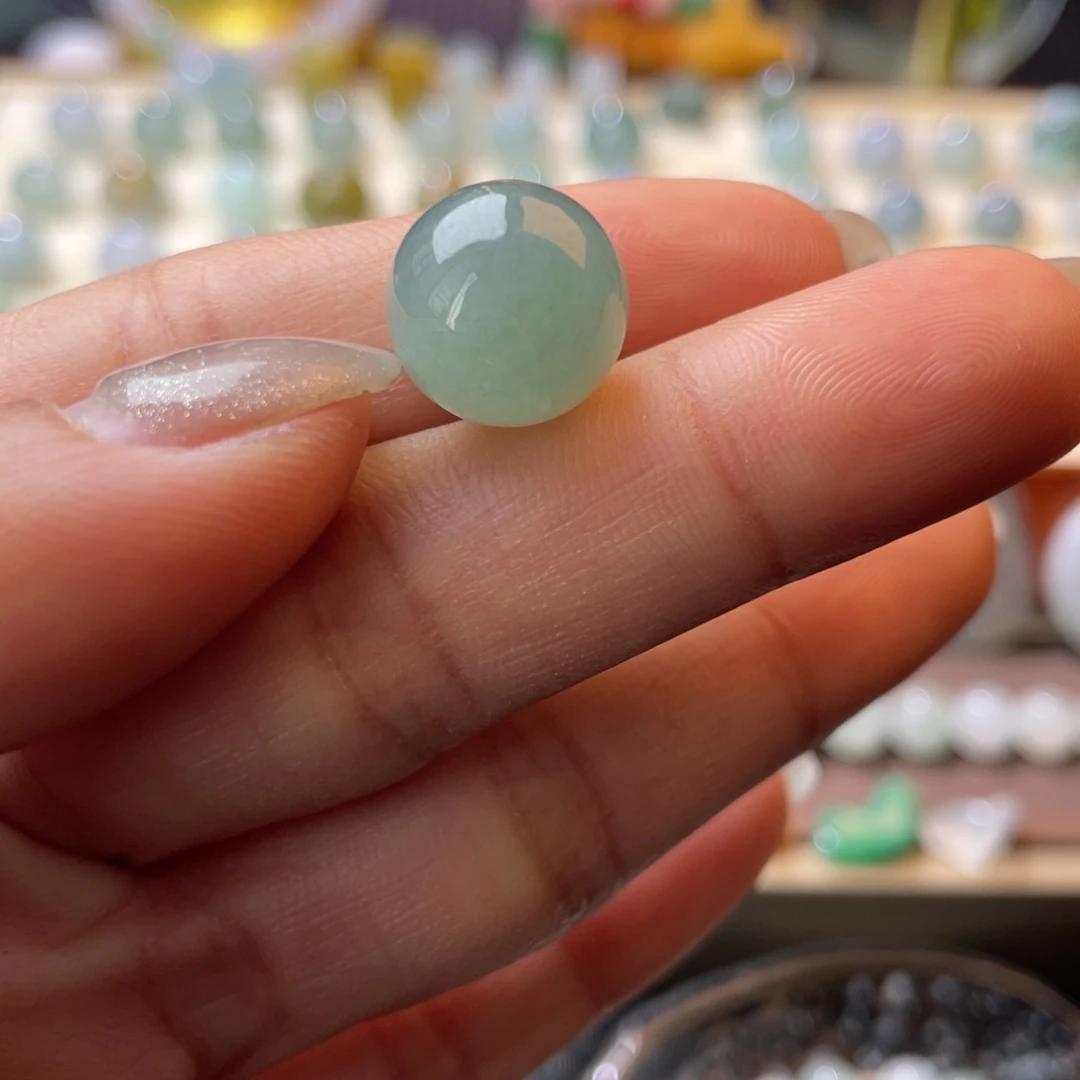 翡翠散珠冰晴蓝 圆珠12.6mm