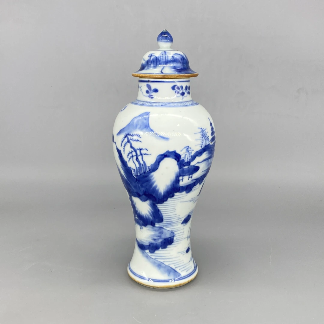 62505138*清康熙青花山水人物盖瓶/瓷器六/江苏省文物总店