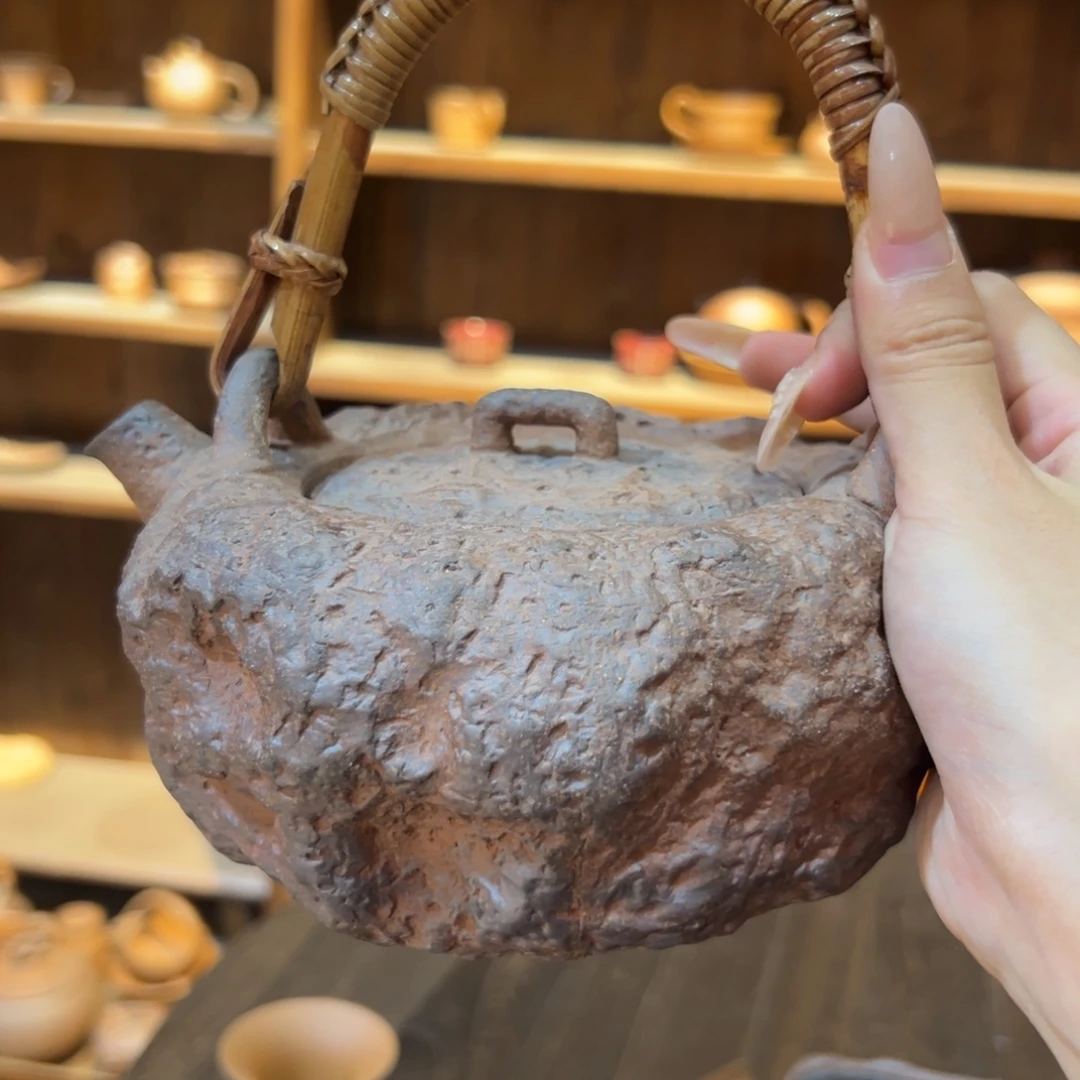 裸烧老岩泥原矿茶具