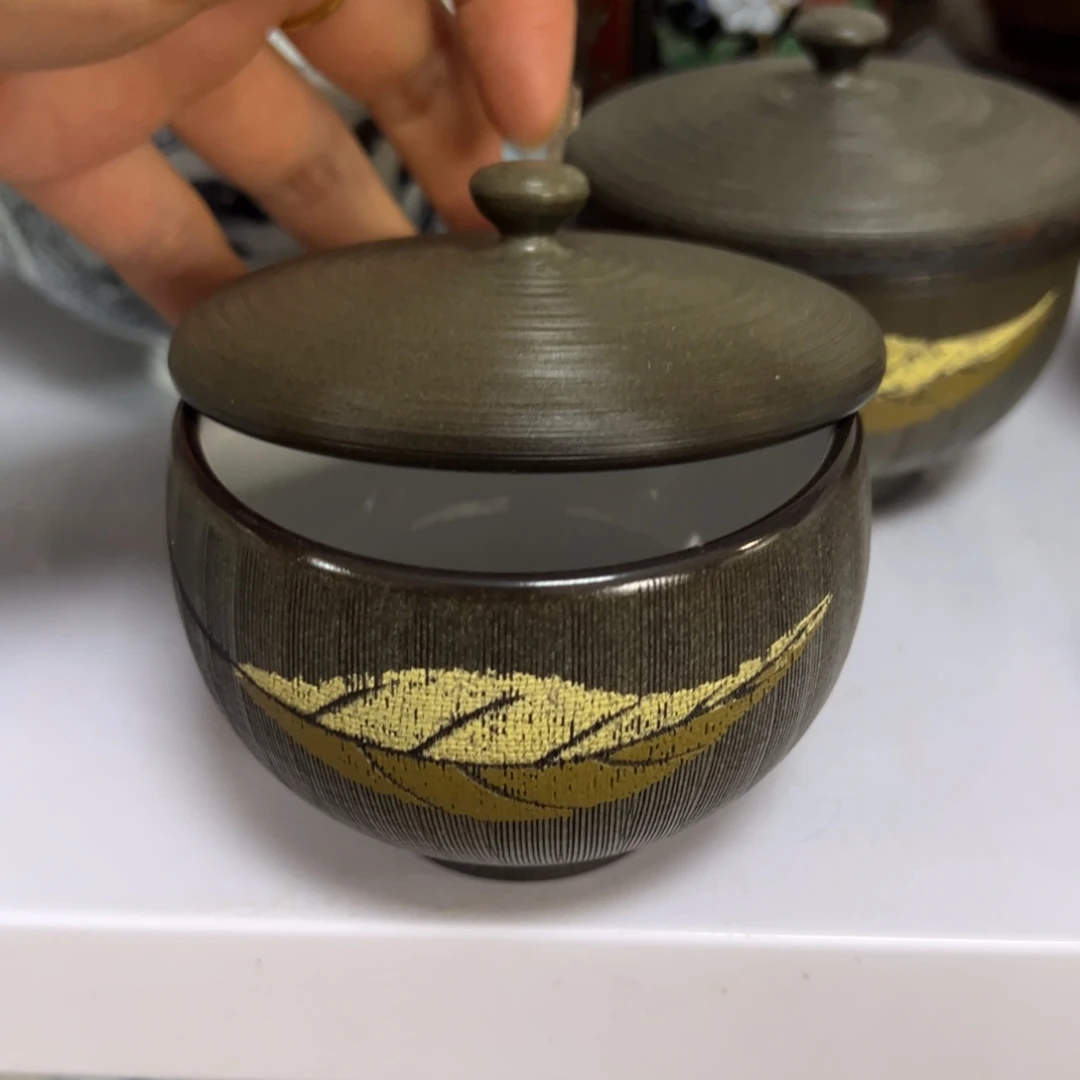 盖碗瓷器直播放漏中