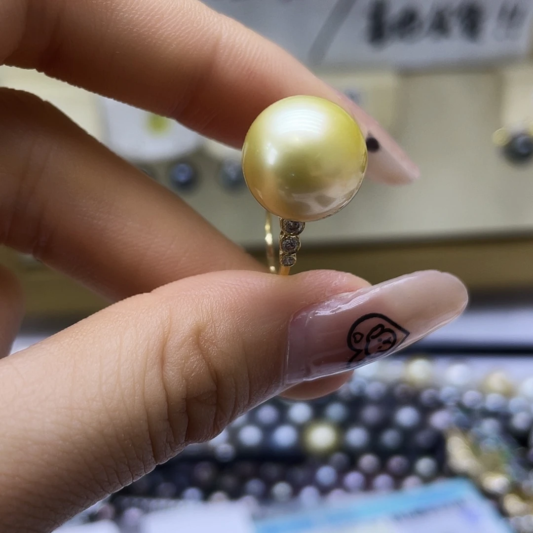 海水珍珠戒指18K金镶嵌