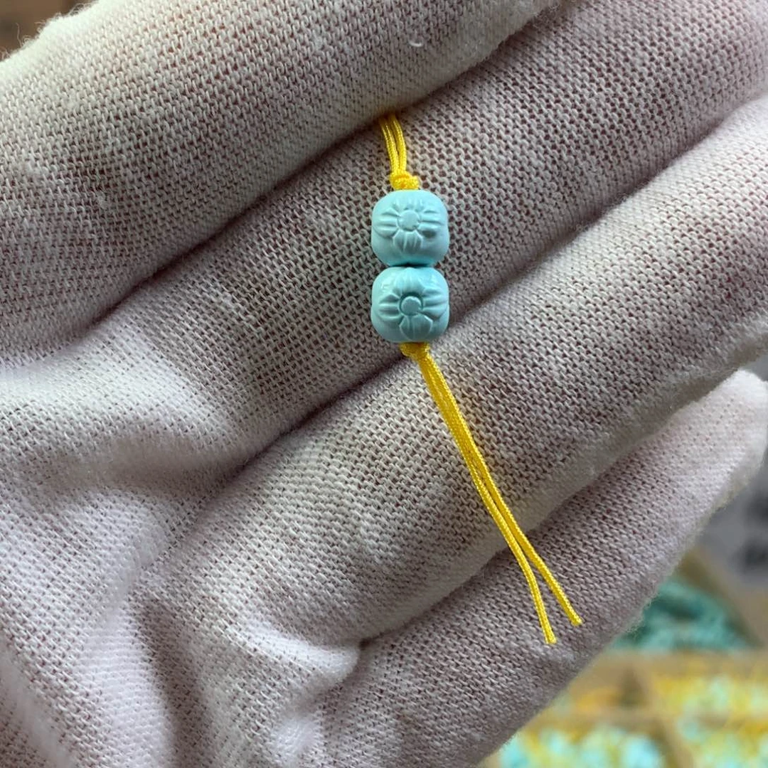 绿松石未镶嵌挂件