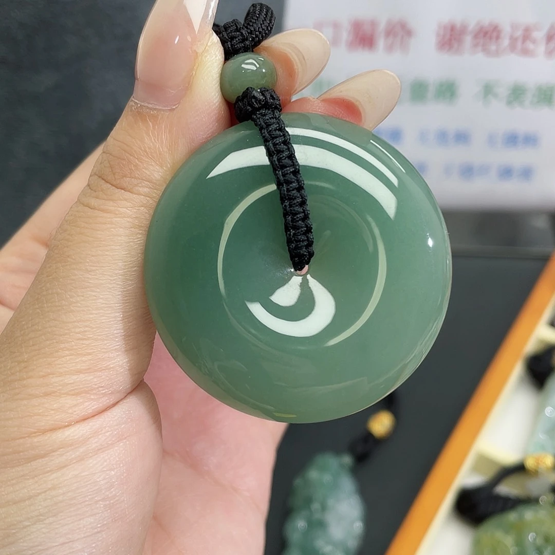 翡翠未镶嵌颈饰34665434666