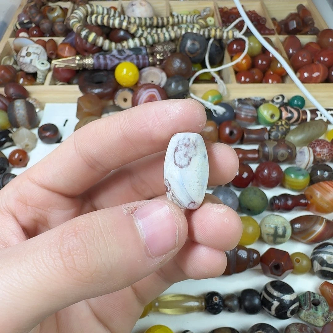 玛瑙/玉髓未镶嵌纯天然玛瑙珠子