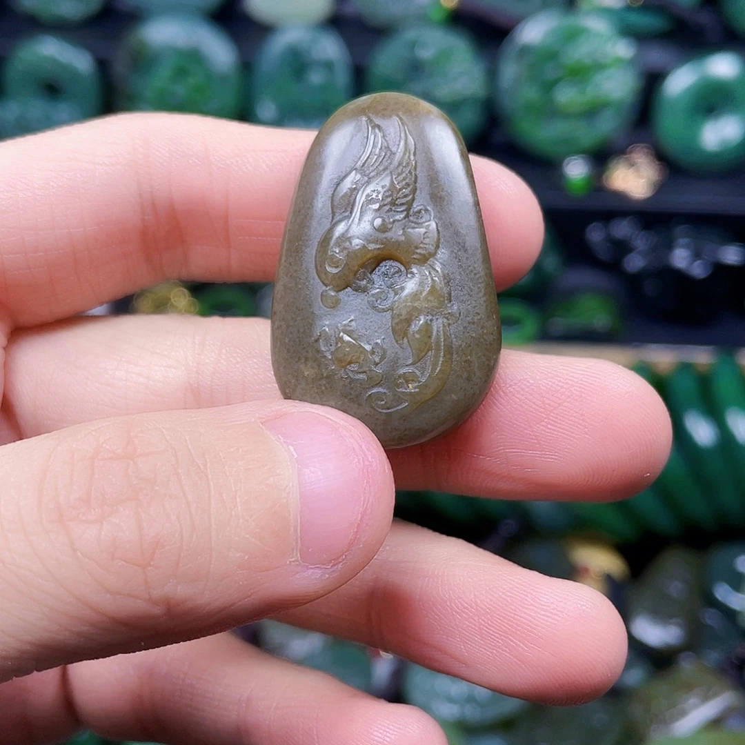 和田玉未镶嵌珠宝奇石