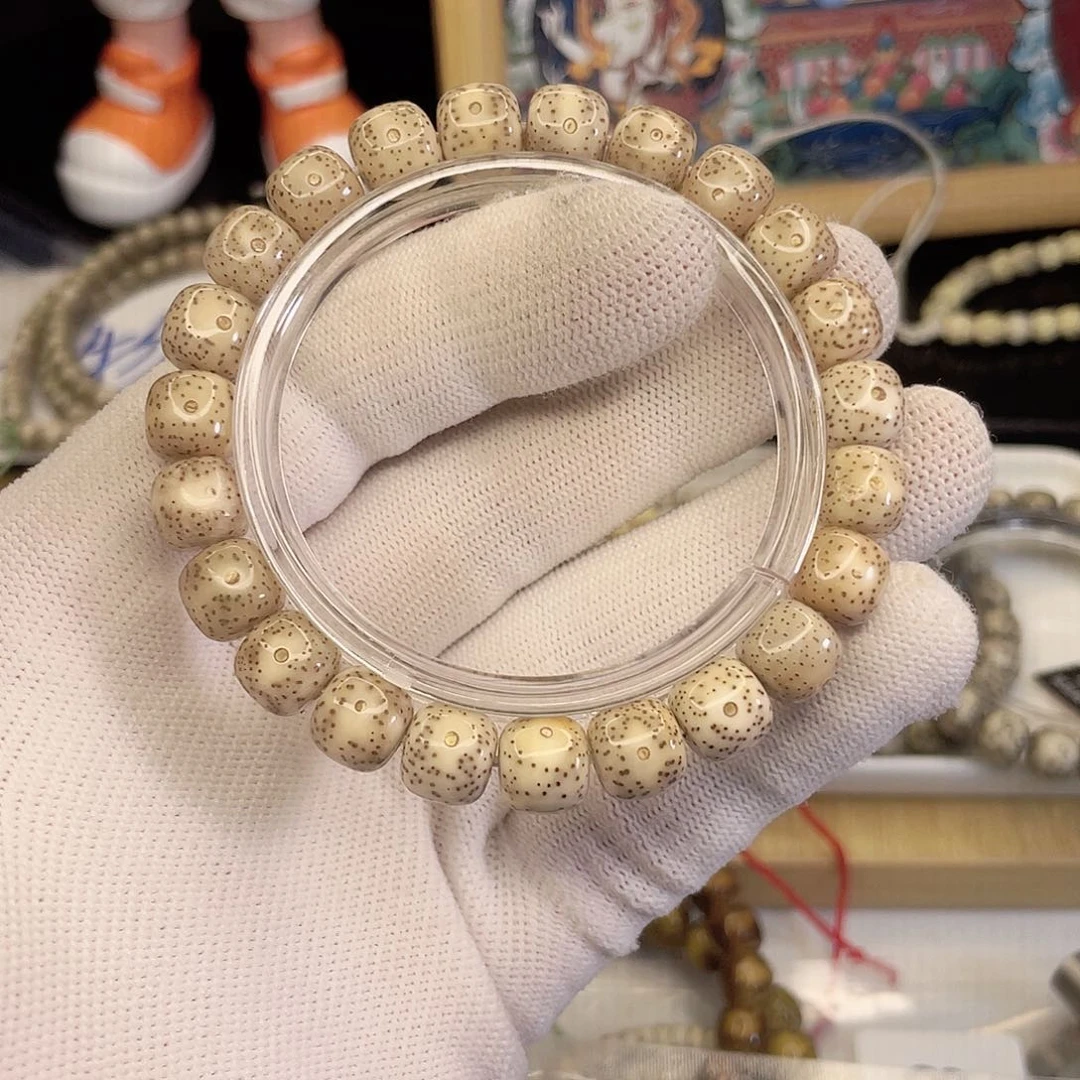 吊坠星月菩提8243