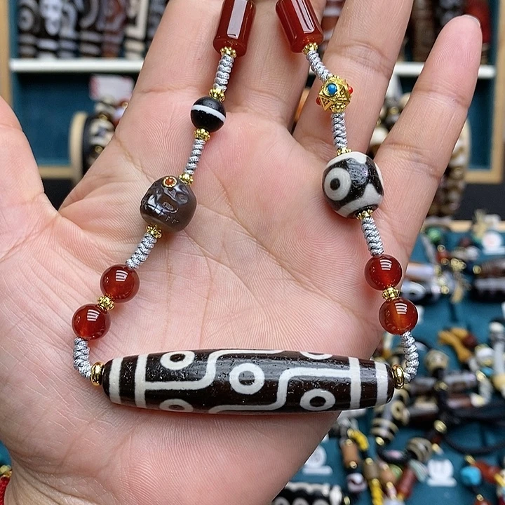 玛瑙/玉髓颈饰合金