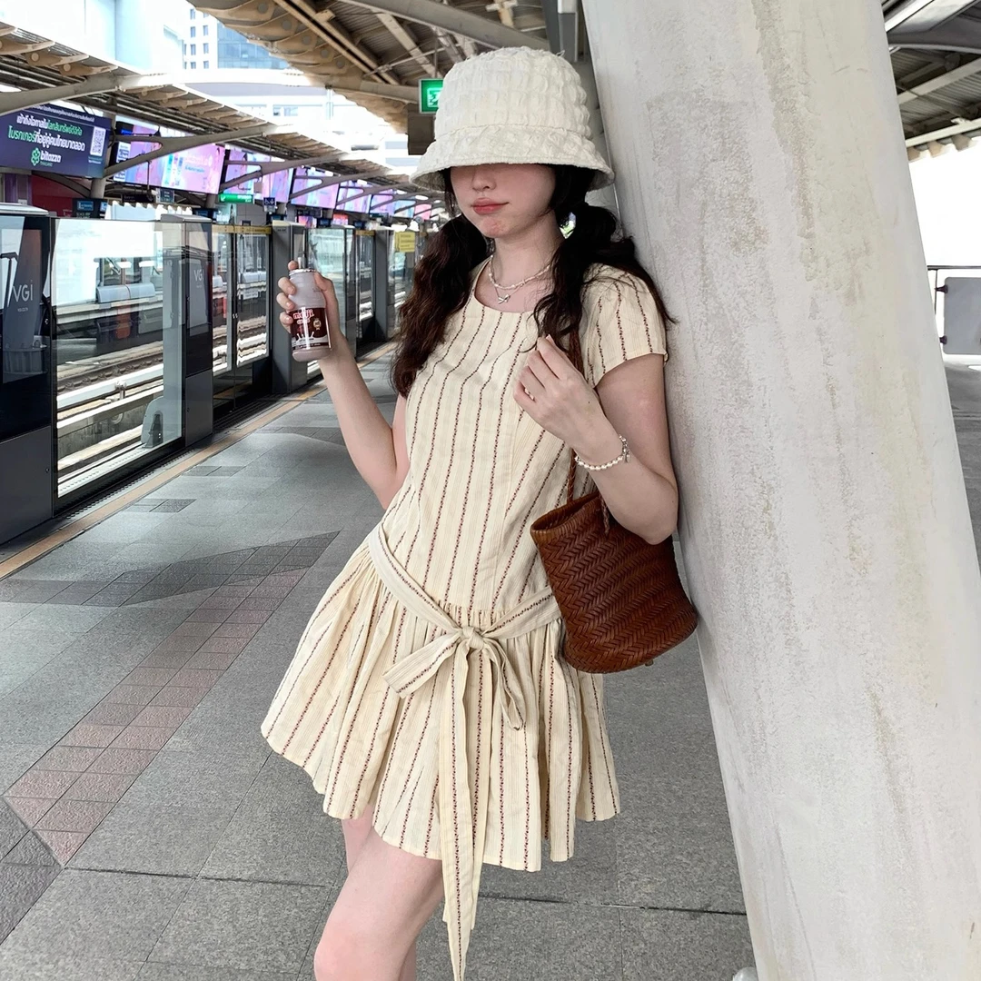 法式小个子条纹短袖连衣裙子女夏季2025新款气质巨好看收腰短裙