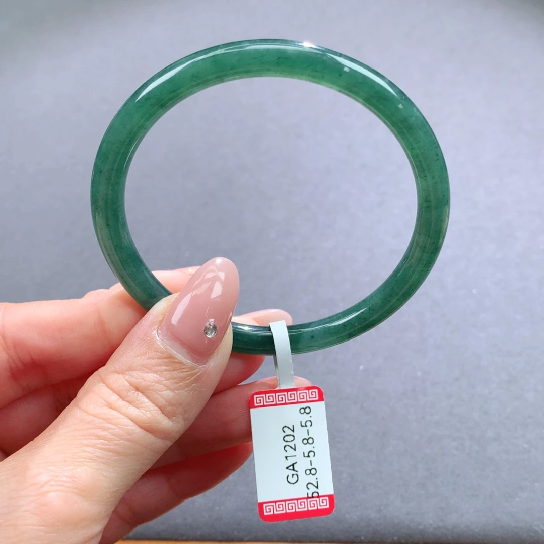 翡翠手镯未镶嵌天然翡翠手镯叮当镯