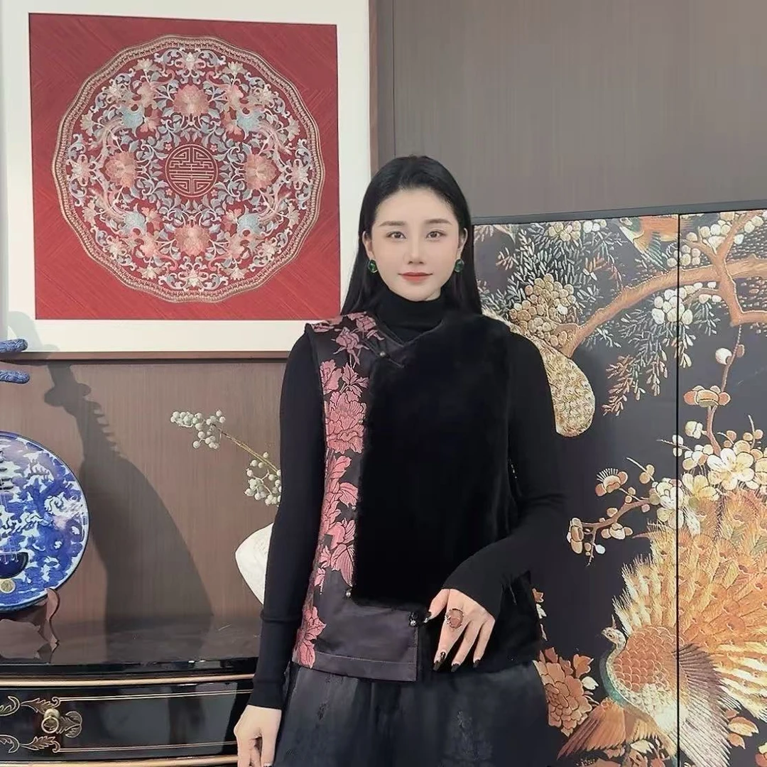 Betty Bairn【老缎.桃雾昭】国风老缎拼羊毛两面穿加厚马甲Q7092