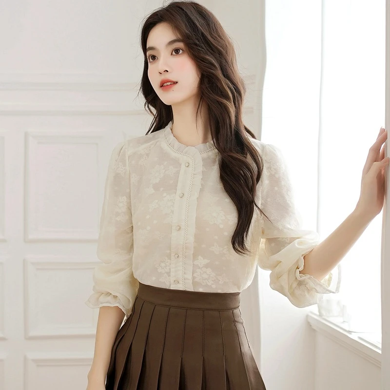 设计感蕾丝衫木耳边春秋珍珠衬衣内搭上衣小香风打底新款喇叭袖女