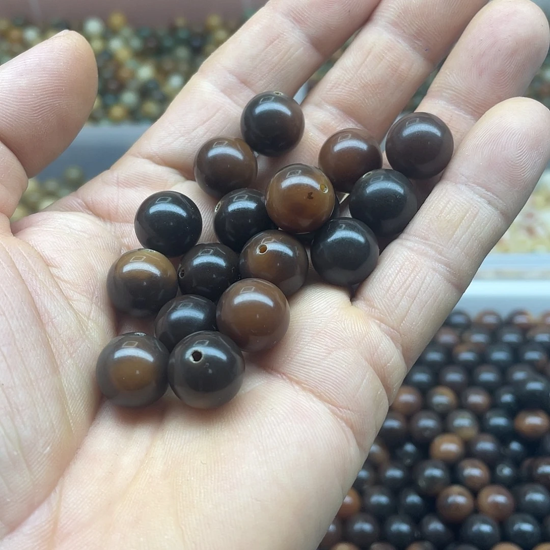 白玉菩提吊坠13.6精品虎皮圆50颗