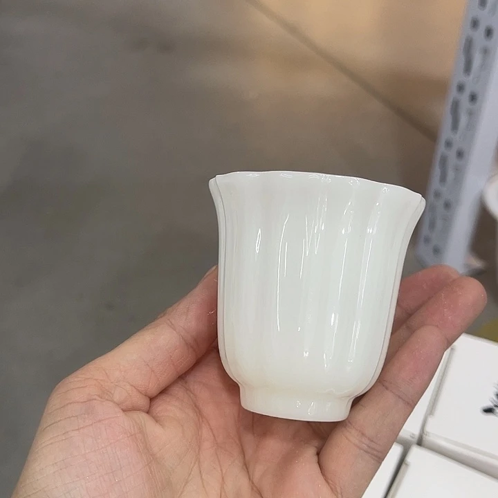 福利待遇多多哦哦哦