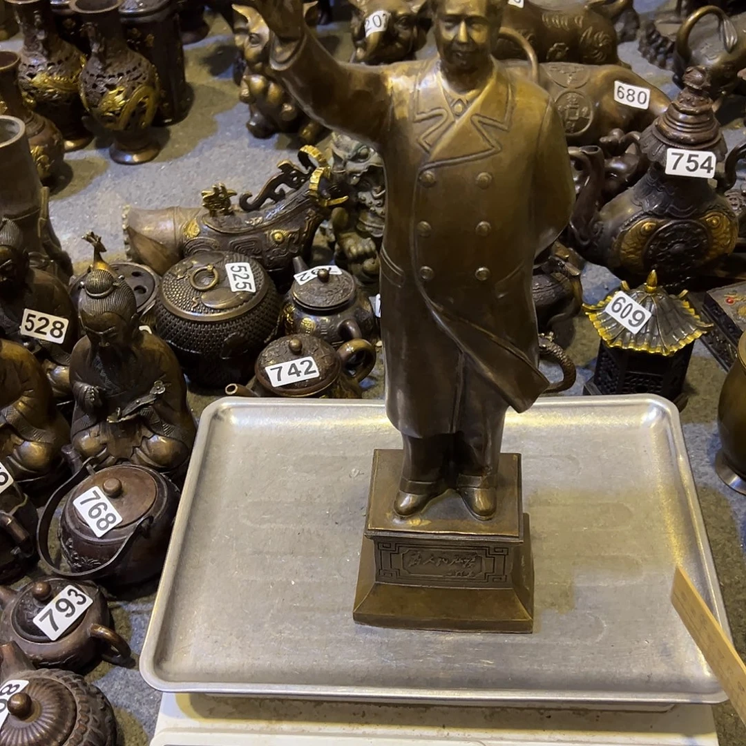 开***者黄铜摆件，文房摆件