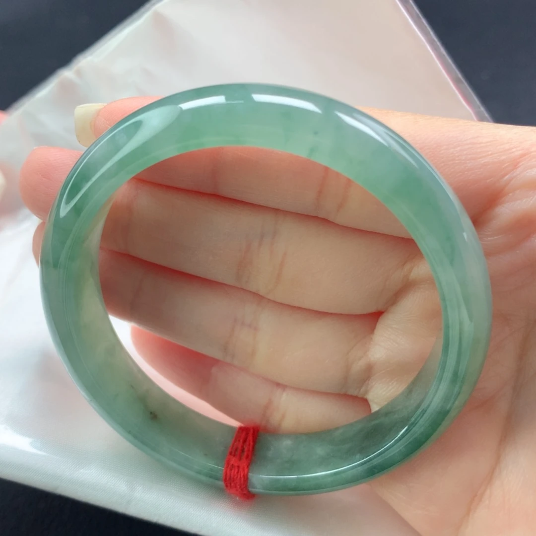 翡翠手镯未镶嵌（1号）