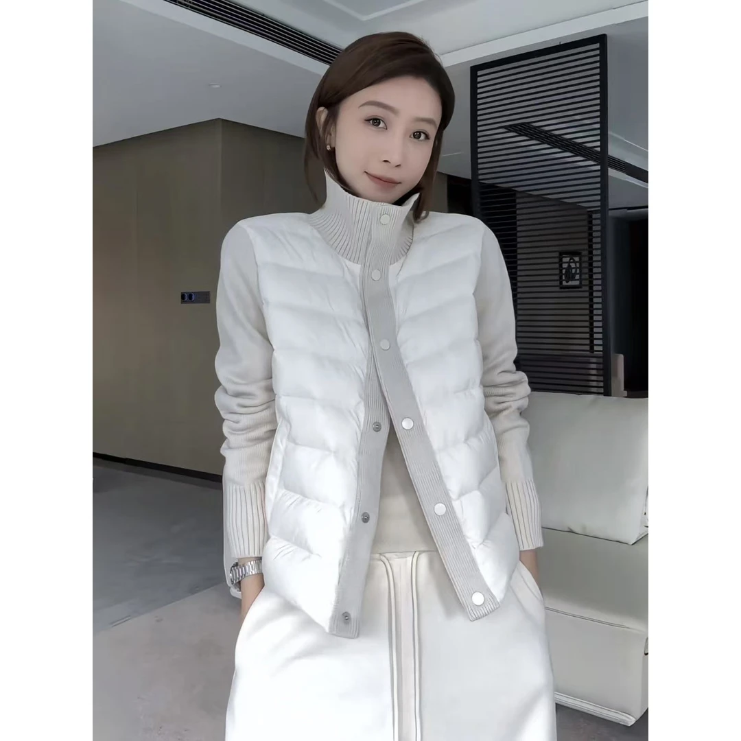 【老板周】极简主义 冬季针织袖拼接立领千层雪羽绒服外套