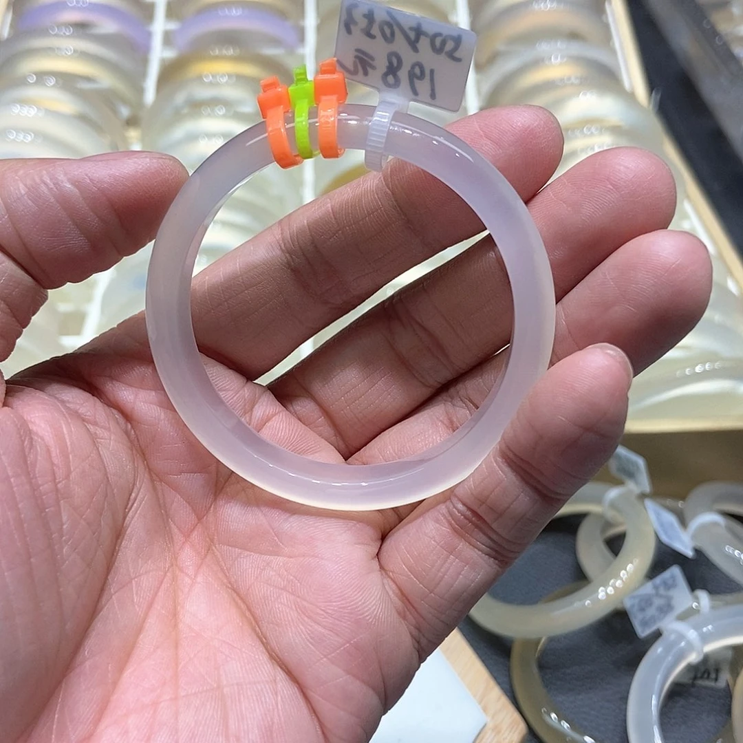 玛瑙/玉髓手镯未镶嵌006