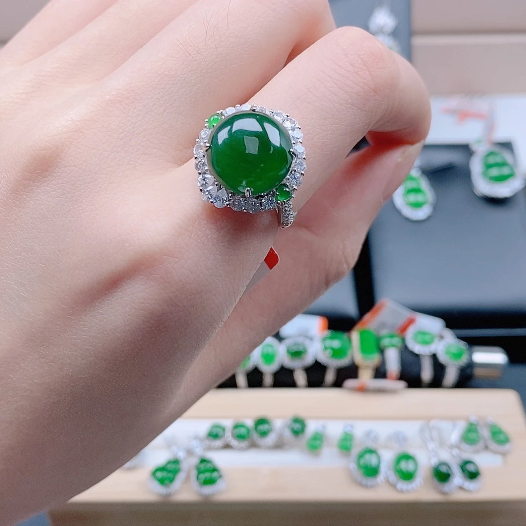 翡翠银S925镶嵌戒指天然翡翠