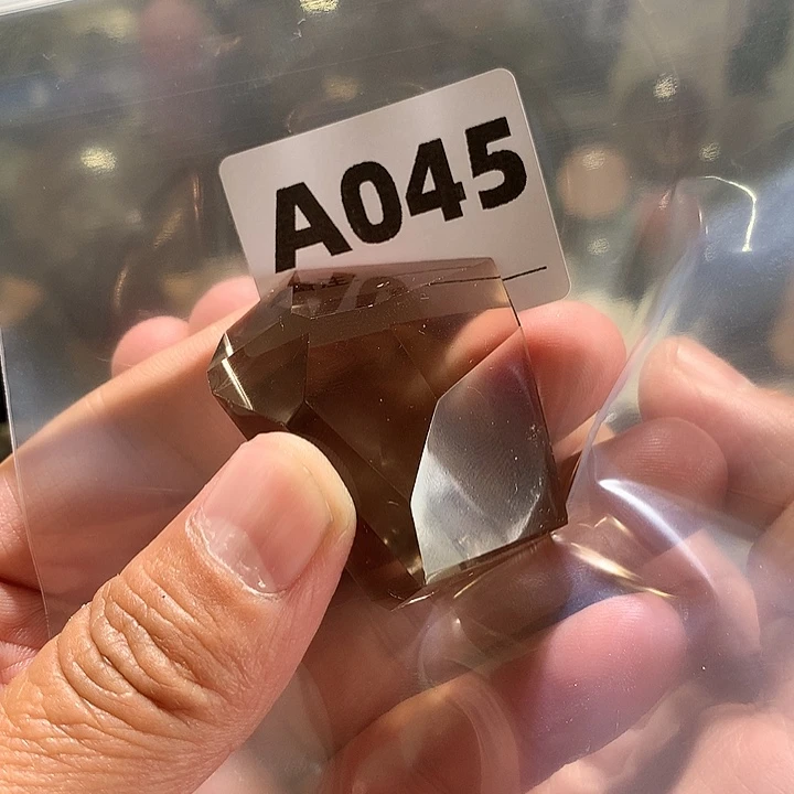 天然水晶A045未镶嵌水晶少***朵