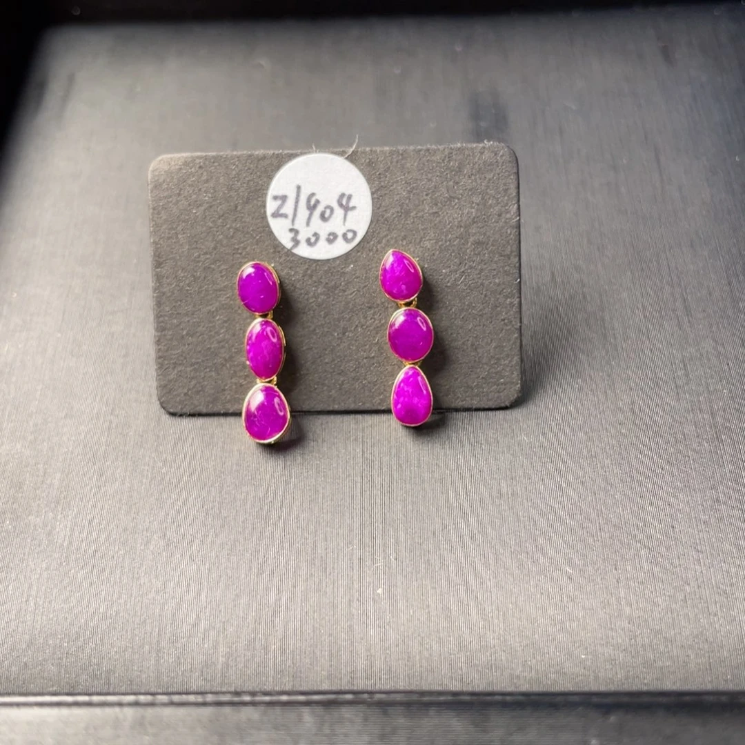 苏纪石（舒俱来）18K金镶嵌耳饰