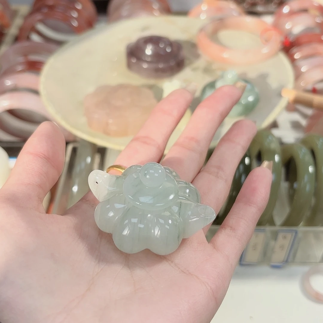 石英质玉手镯未镶嵌?*紫