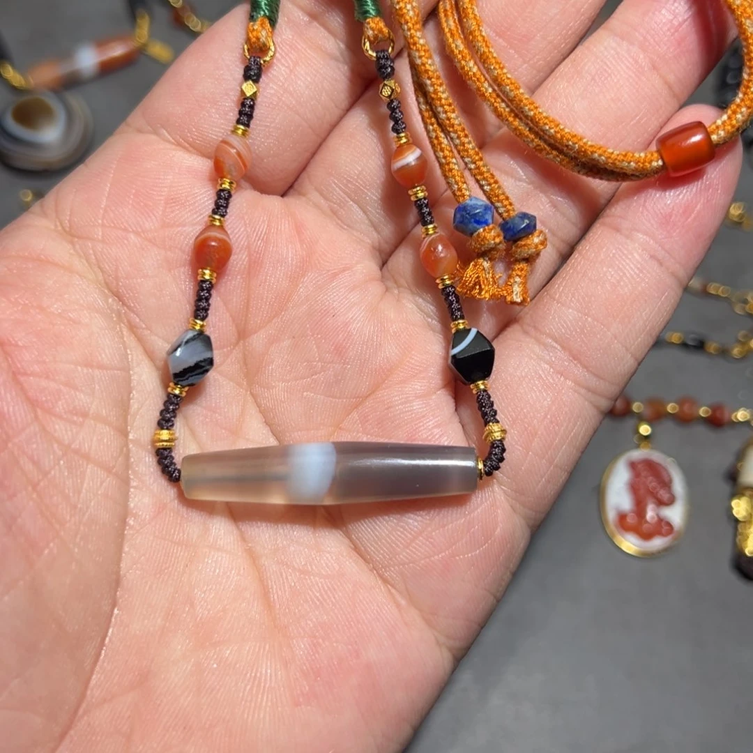 玛瑙/玉髓未镶嵌颈饰