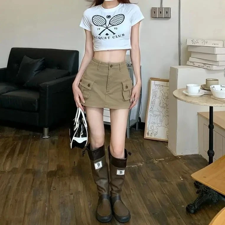 显瘦女辣妹牛仔工装裙短裙子A字半身裙高腰复古防走光夏季卡其色