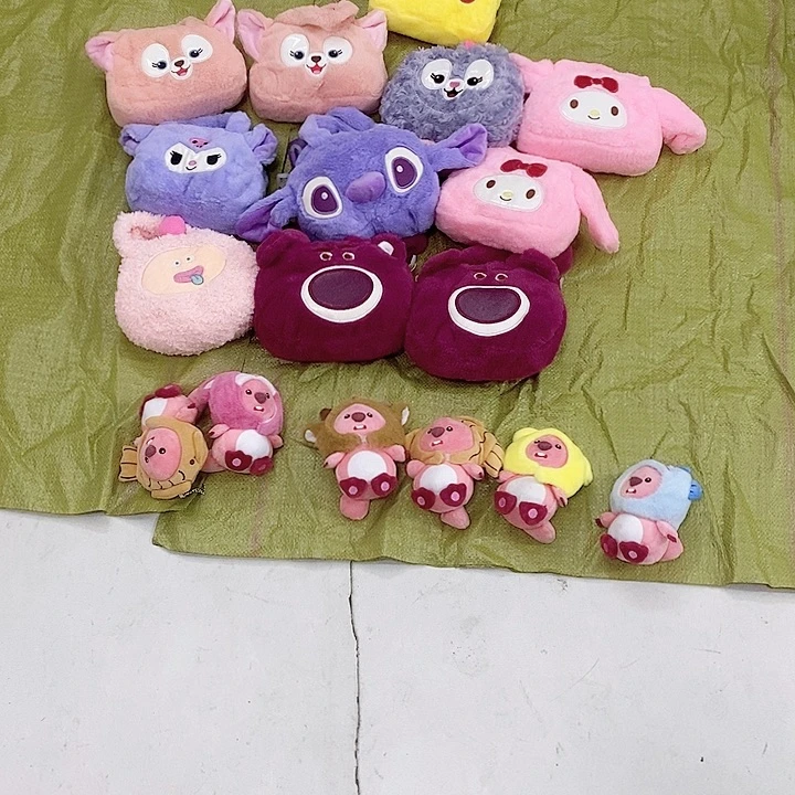 财***白毛绒如图六个挂件11个包