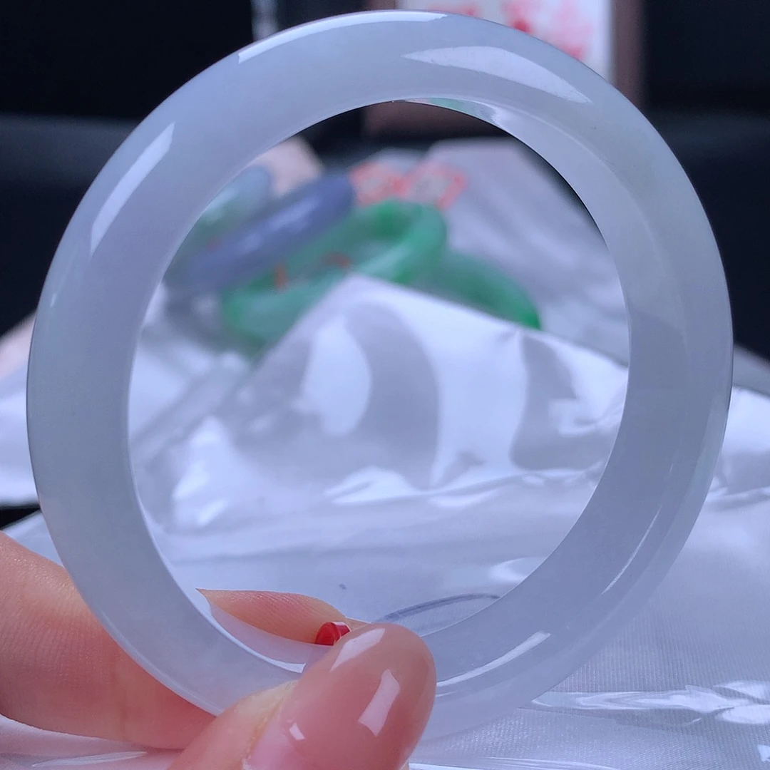 未镶嵌手镯翡翠302