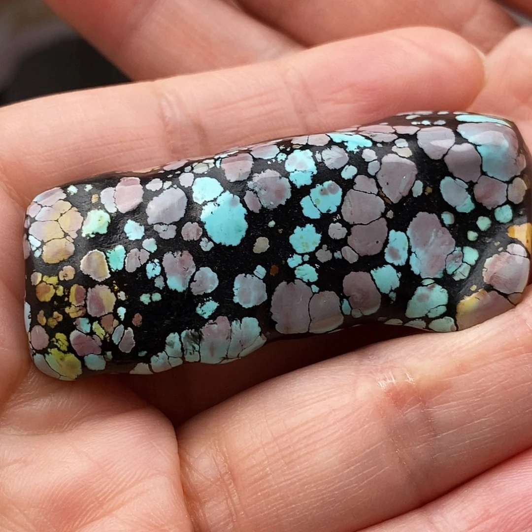 用***3绿松石未镶嵌原矿