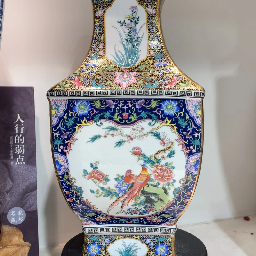 景德镇陶瓷花瓶景德镇陶瓷花瓶