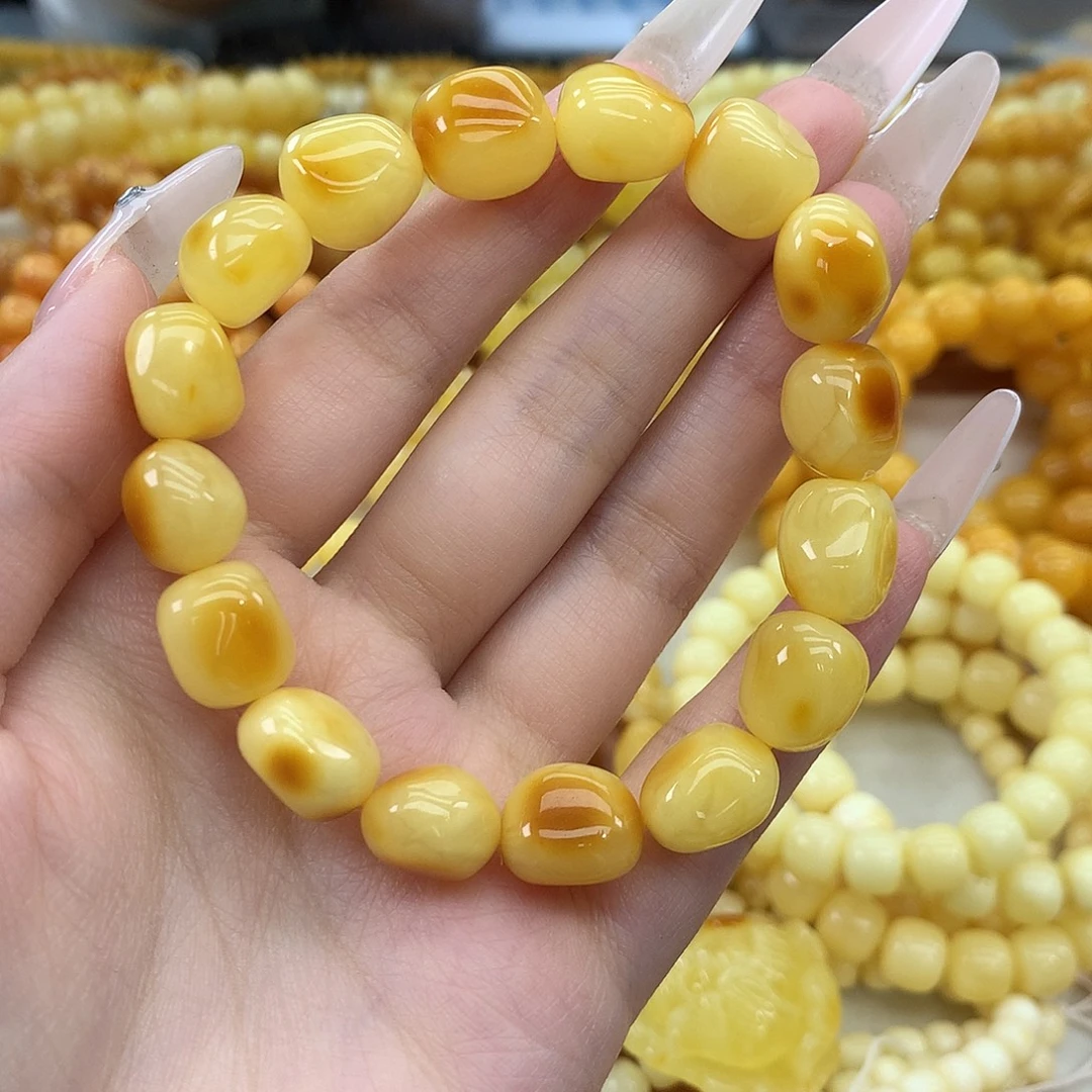 蜜蜡未镶嵌珠宝奇石