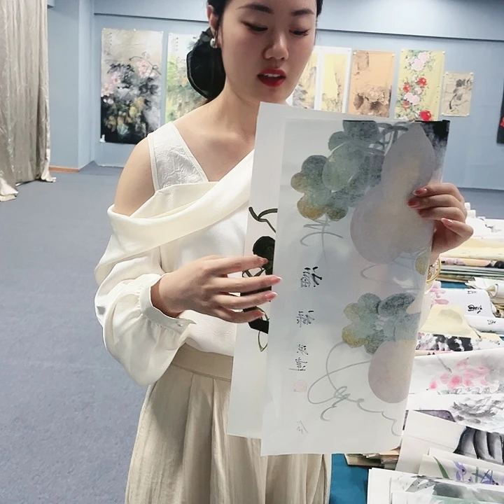 国画我是一只小小鸟地域文化特色社会主义核心