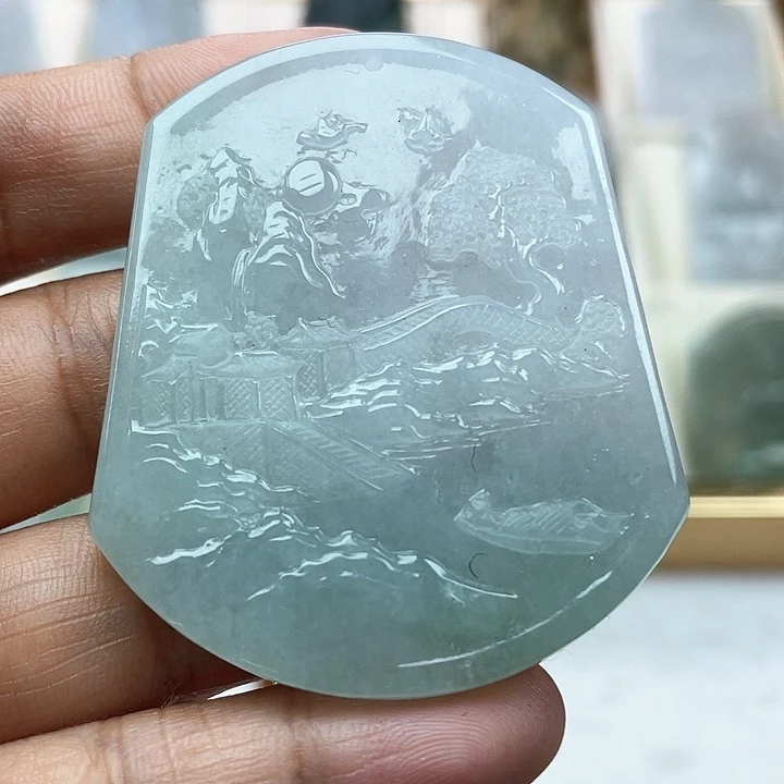 翡翠未镶嵌颈饰天然翡翠A货山水牌