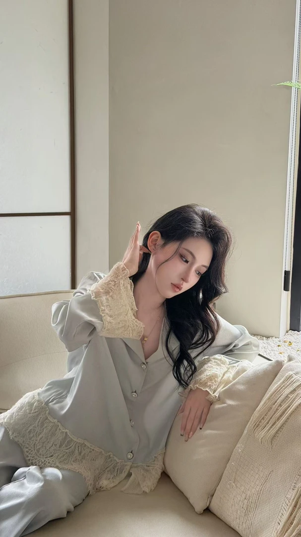 VINEEMAN【水乳啵啵】法式甜美公主风柳叶丝套装秋季睡衣气质家居服