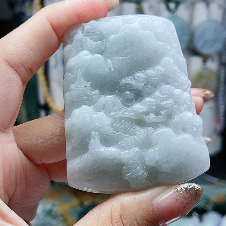 翡翠未镶嵌颈饰翡翠