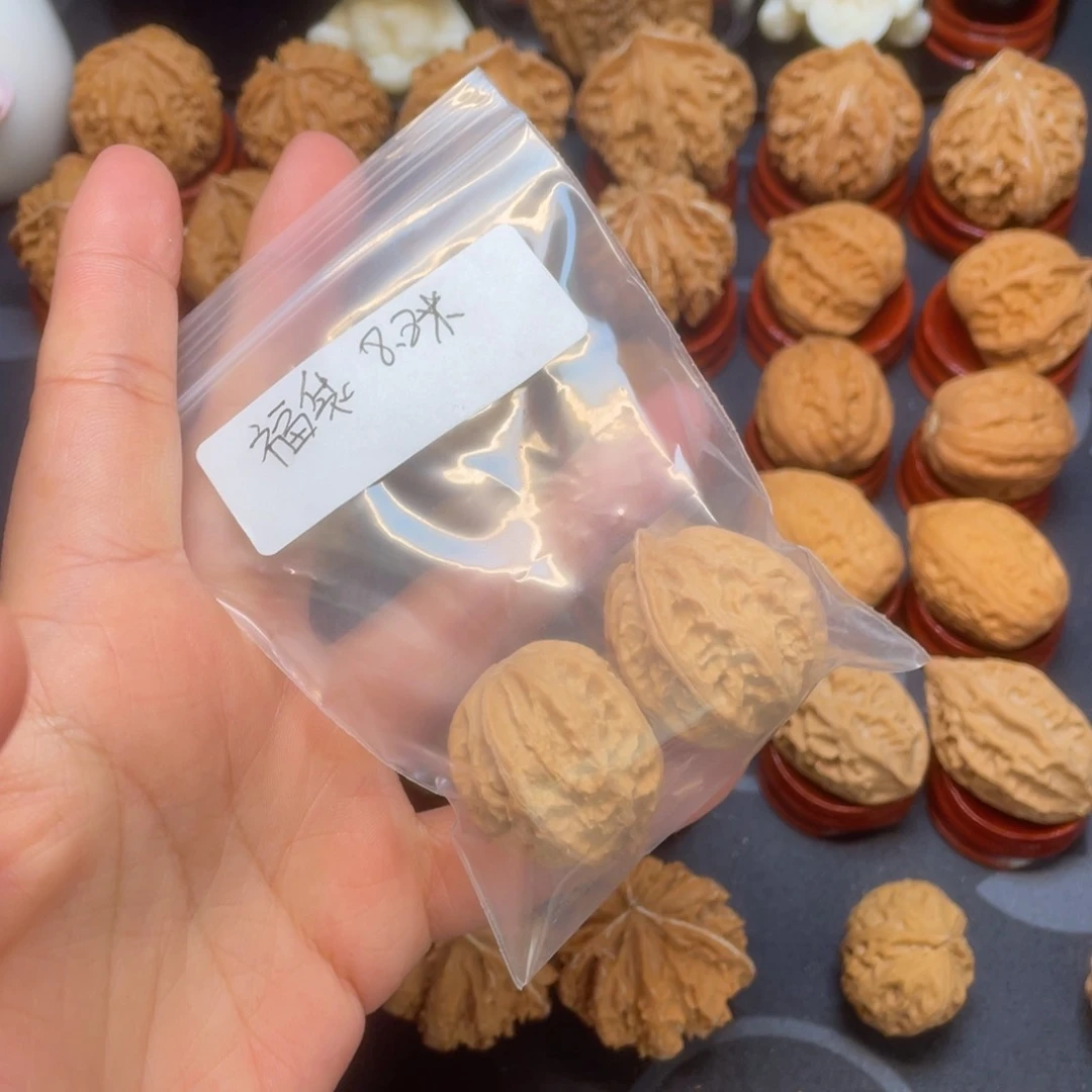 文玩核桃把件勇**林福袋