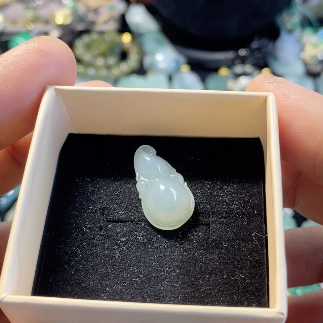 翡翠未镶嵌颈饰缅甸翡翠A货葫芦