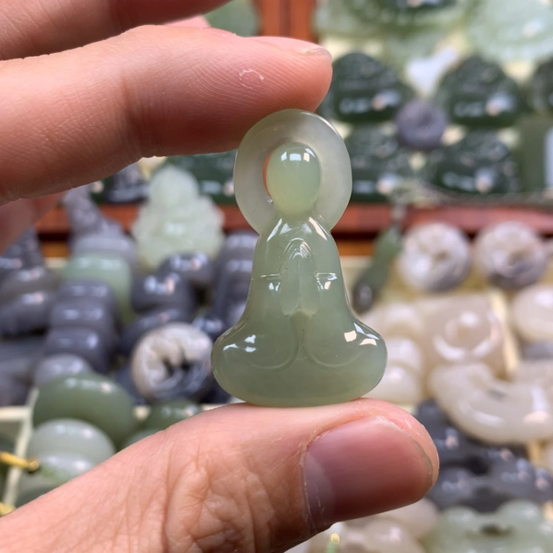 【闪购商品】和田玉颈饰未镶嵌s***y