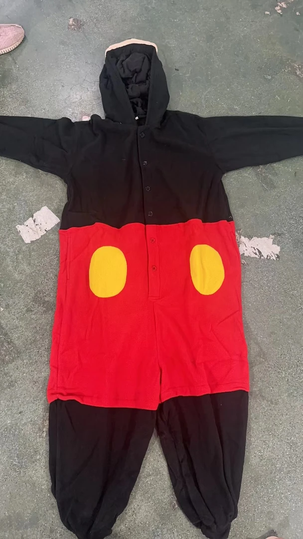 均码污渍微瑕黑红老鼠连体服连体服发1件