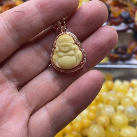 手串蜜蜡未镶嵌吊坠