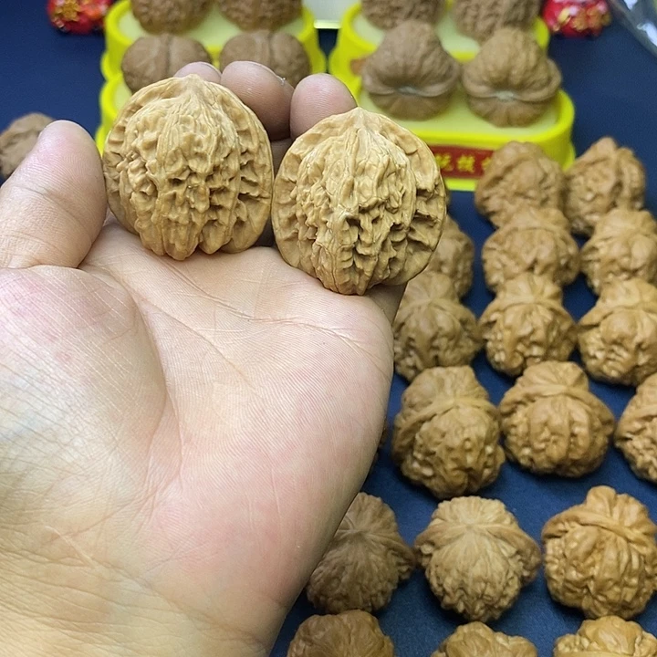把件文玩核桃四座楼