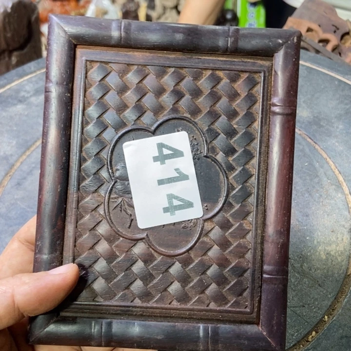 ঞ***.木成品微瑕福利放漏